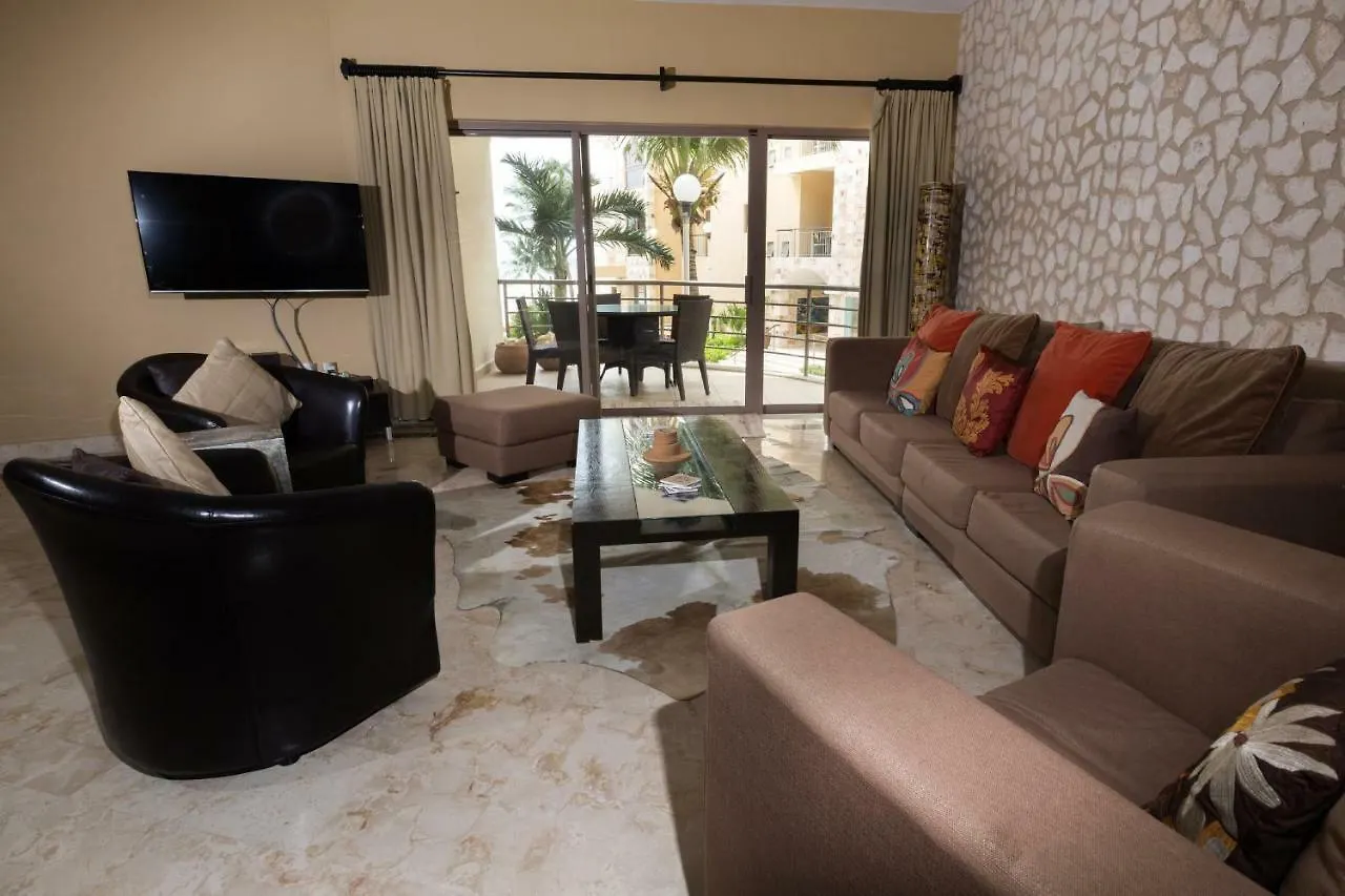 101 Corto Maltes ,3 Bedroom Condo Ocean View Playa del Carmen Appartement